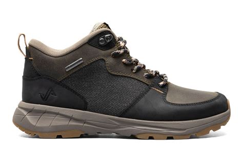 The 8 Best Waterproof Walking Shoes for Men of 2026, Tested ... - Travel - balustradellc