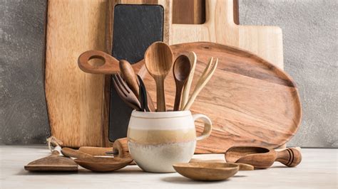 The Absolute Best Type Of Wood For Cooking Utensils - balustradellc