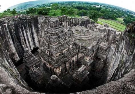 The Amazing Rock cut Kailasa Temple of India - muktibox.com
