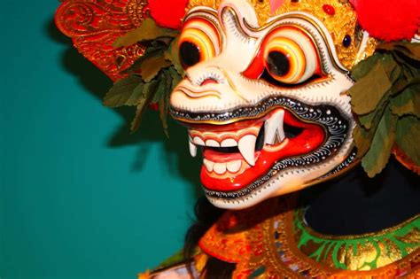 The ancient secrets of Balinese masks - muktibox.com