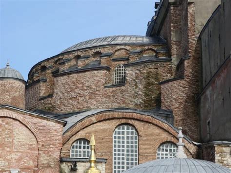 The Architectural Marvel of Hagia Sophia: A Monument to Imperial ... - wintechmobiles.com