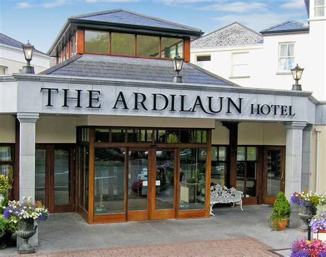 THE ARDILAUN HOTEL $135 ($̶1̶5̶6̶) - Prices