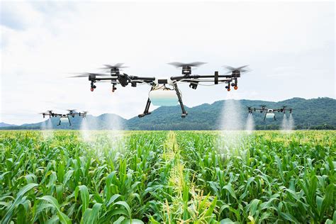 The Benefits of Using Drones for Agricultural Crop … - balustradellc