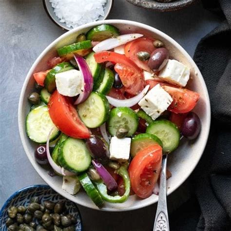 The Best Authentic Greek Salad - Horiatiki - balustradellc
