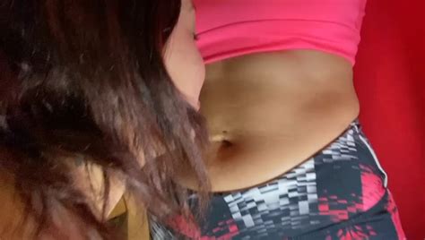 THE BEST BELLY BUTTON LICK