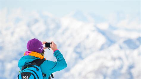 The Best Cameras For Skiing: Top 5 of 2024 - balustradellc