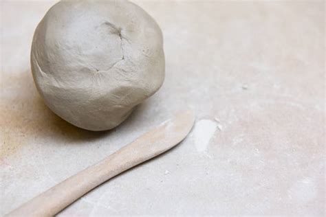 The Best Clay Consistency for Pottery - Spinning Pots - muktibox.com