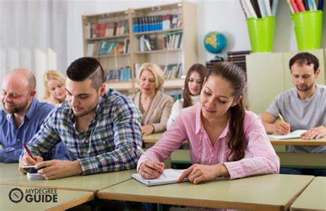 The Best Degree for Adults Returning to College and … - balustradellc