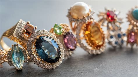 The Best Goldsmiths and Jewelry Stores in Florence - wintechmobiles.com
