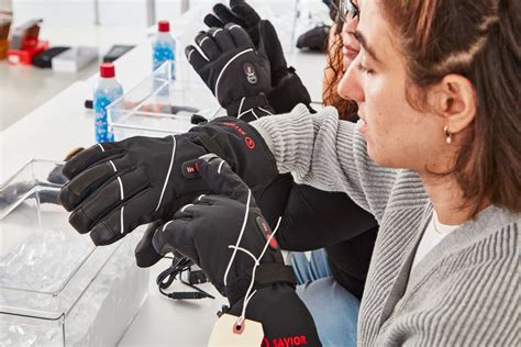 The best heated gloves, tested and reviewed | CNN … - raincitystudios.com