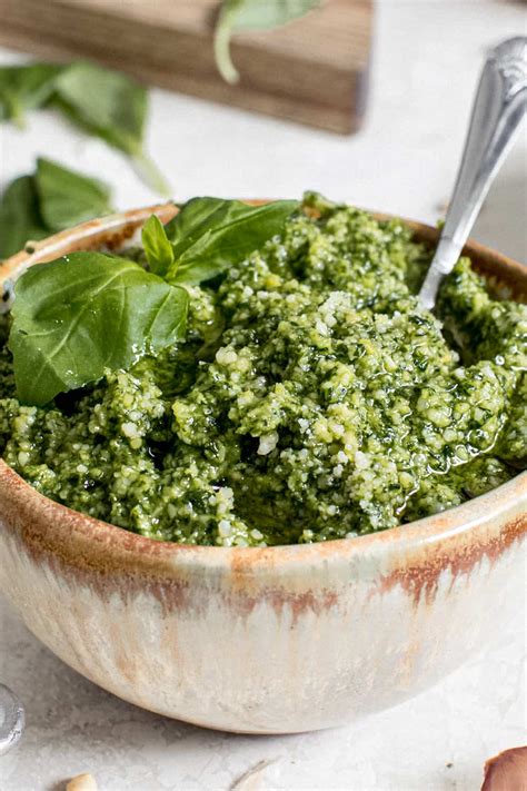 The BEST Homemade Pesto Sauce | The Recipe Critic - balustradellc