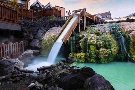 The Best Hot Springs Destinations in Japan - TripSavvy - balustradellc