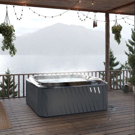 The Best Hot Tubs of 2025: Top Picks for Every Need - balustradellc