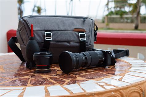 The Best Mirrorless Camera Bag for Travel | Zen Travellers - balustradellc