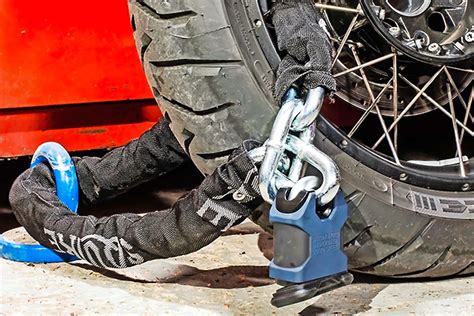 The best motorcycle ground anchors to keep it locked - balustradellc