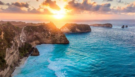 The Best Places To See A Bali Sunrise - FINNS Beach … - balustradellc