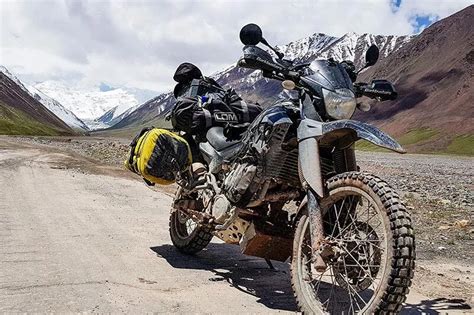 The Best Round the World Motorcycles - Mad or Nomad - balustradellc