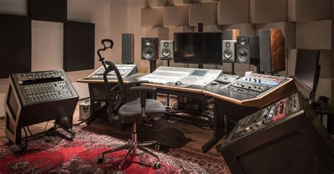 The Best Studio Desks For 2026 - balustradellc