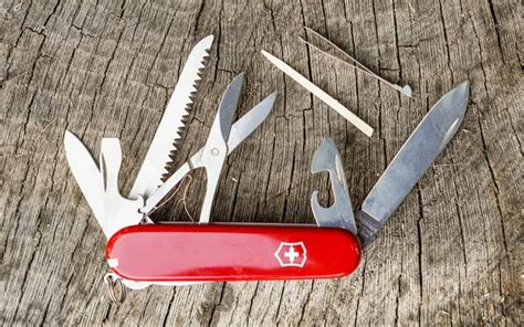 The Best Swiss Army Knives - Knife Informer - balustradellc