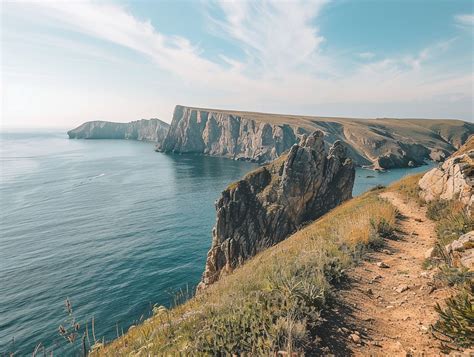 The Best UK Hikes For Coastal Views - The Expert Camper - balustradellc