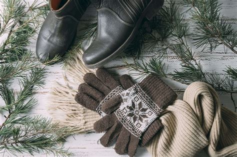 The Best Winter Accessories to Keep Warm and Look … - balustradellc