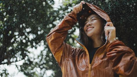 The Best Women's Rain Jackets (2025) - Backpacker - balustradellc