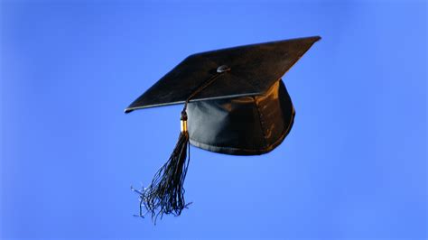 The Biggest Hurdles Recent Graduates Face Entering … - balustradellc