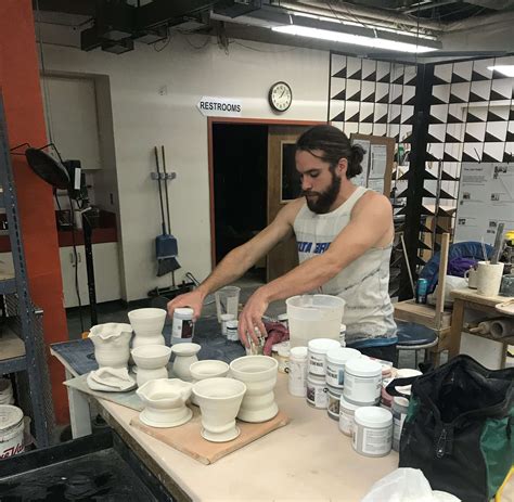 The Ceramics Studio | Pottery classes and workshops - muktibox.com