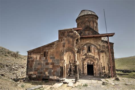 THE CHURCH OF SAINT GREGORY OF TIGRAN HONENTS