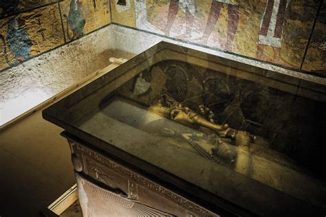 The Controversial Afterlife of King Tut - Smithsonian … - balustradellc