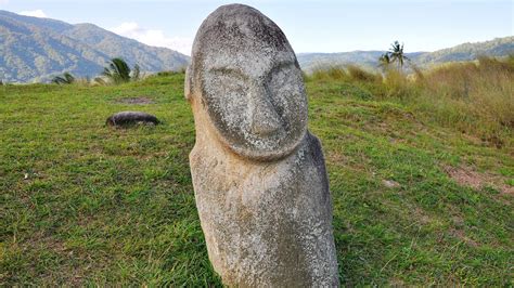 The Details About Indonesia's Mysterious Stone Statues - wintechmobiles.com