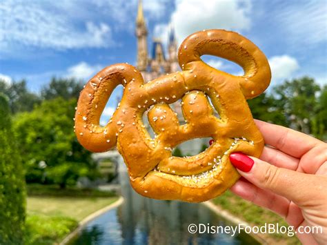 the disney food blog | food IS a theme park - balustradellc