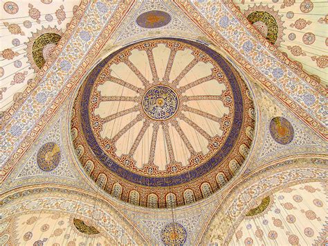 The Distinctive and Dazzling Elements of Islamic … - balustradellc