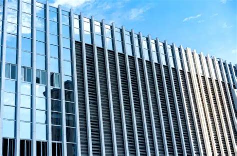The Evolution of Curtain Wall Systems in Architecture - balustradellc