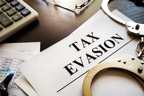 The Federal Crime of Tax Evasion - Leppard Law - balustradellc