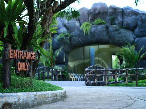 The Forest Park Resort, Bacolod (Negros Occidental) - raincitystudios.com