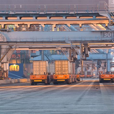 The future of port automation | McKinsey - wintechmobiles.com