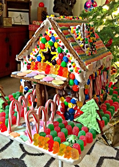 THE GINGERBREAD HOUSE - 305 Photos & 216 …