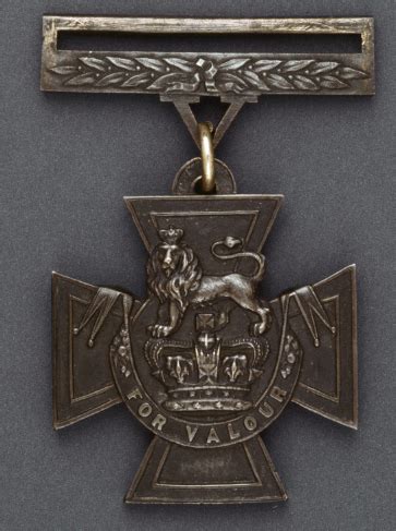 The History of the Victoria Cross - balustradellc