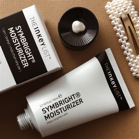 THE INKEY LIST SYMBRIGHT MOISTURIZER - MACARONS