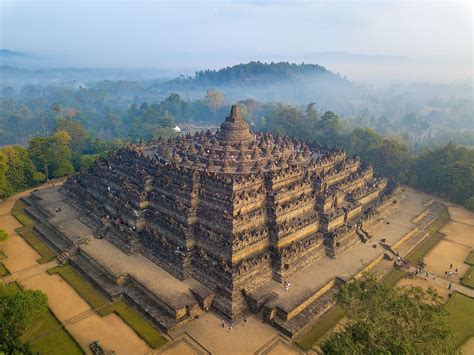 The Magnificent Borobudur Temple Of Indonesia - balustradellc