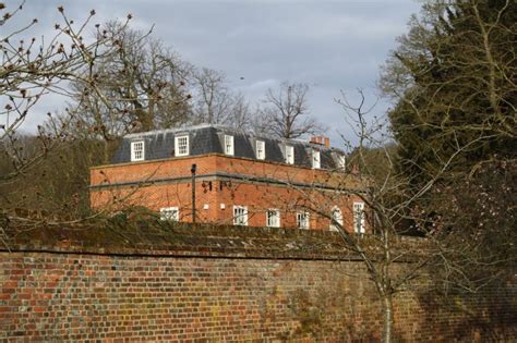 THE MANOR HOUSE, FARNINGHAM, KENT On... - House and …