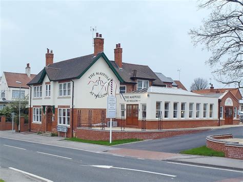 THE MAYPOLE, Wellow - The Maypole Newark Rd