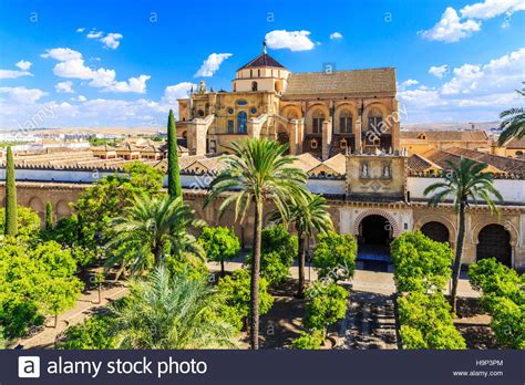 The Mezquita, Spain; the fabulous cathedral mosque in … - muktibox.com