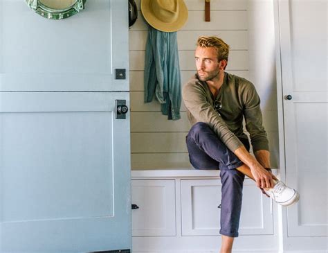 The Modern Man's Guide to Must-Have Fashion … - balustradellc