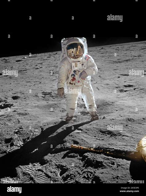 The Moon Landing - World's Greatest Hoax? - balustradellc