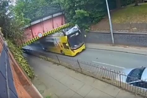 The Moondrop Blessing 3: when the double decker bus crashes into - balustradellc