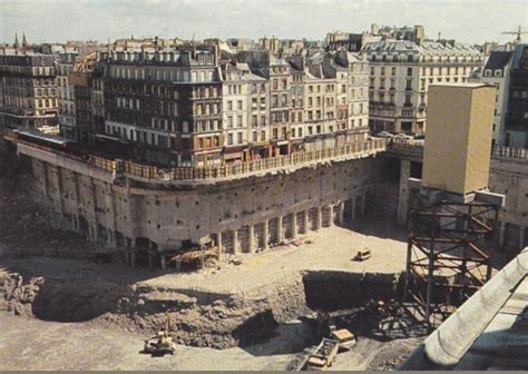 The mud flood conspiracy - buried buildings : r/architecture - balustradellc