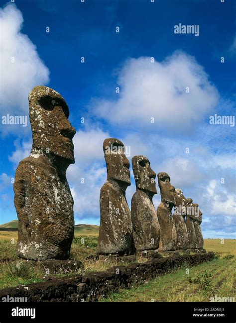 The Mystical Moai Statues Of Easter Island - balustradellc