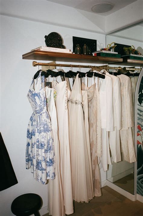 The Online Vintage Clothing Store - balustradellc